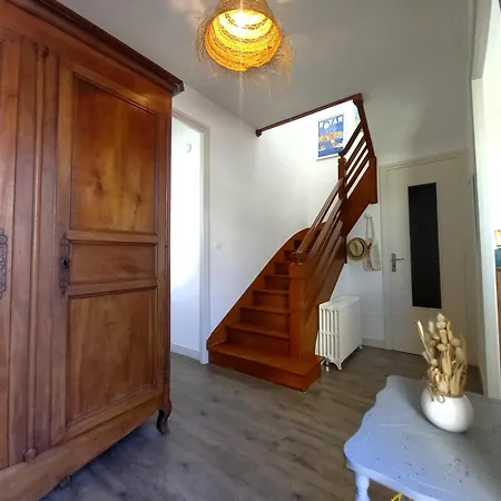 - Maison Des Années 50 Renovee à Proximité De La De Foncillon Villa